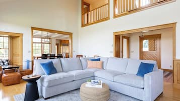 Smart TV, fireplace, foosball