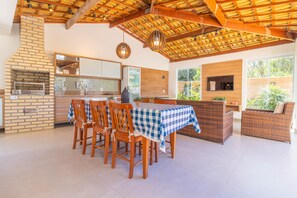 พื้นที่บาร์บีคิว/ปิกนิก