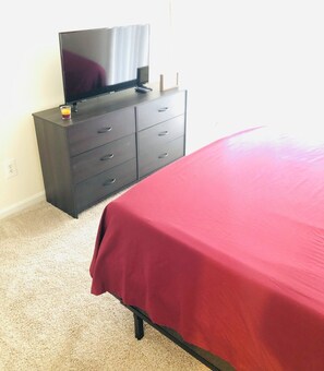 1 bedroom, iron/ironing board, WiFi, bed sheets
