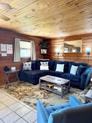 Smart TV, DVD player