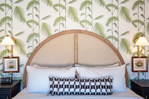 Egyptian cotton sheets, premium bedding, minibar, in-room safe