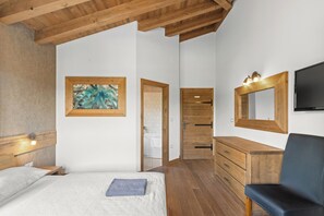 5 bedrooms, iron/ironing board, free WiFi, bed sheets - Villa Dante with whirlpool, sauna and 5 bedrooms (Svetvinčenat)