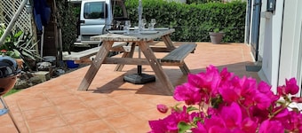 Maison grande terrasse Ă 5 min de la plage
