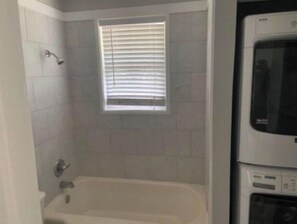 Bathtub