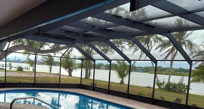 Discount offer From Sept. to May. Beautiful Pool Home, with views of the bay,