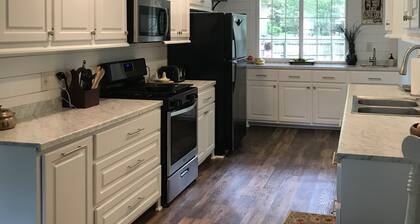 Updated home close to campus and downtown