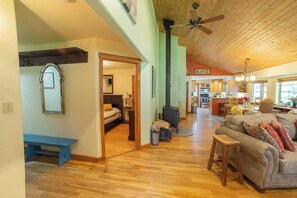 Smart TV, fireplace, books