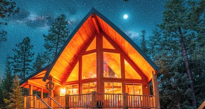 Gorgeous Chalet Cabin w/NEW HOT TUB near National Parks and loaded w'/Amenities!