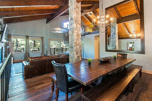8 bedroom Estate close to the beach