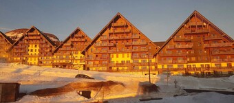 Appart "les luges" 4/6 people valley view large balcony swimming pool 