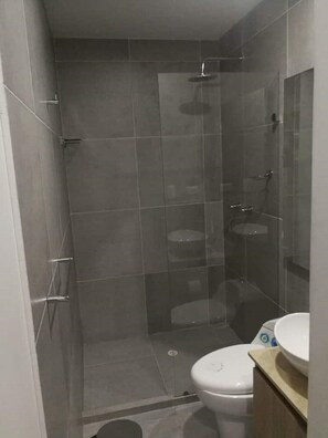 Bathtub