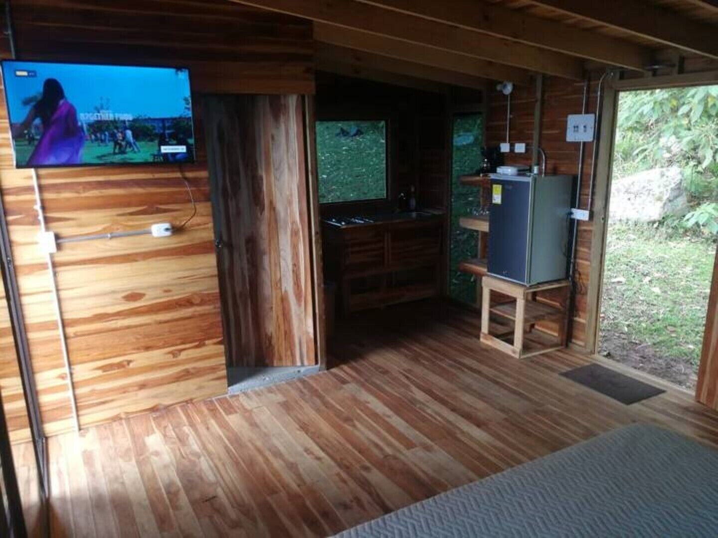 4 bedrooms, WiFi