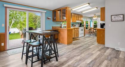Lake Leelanau Sandy Beachfront Swimming