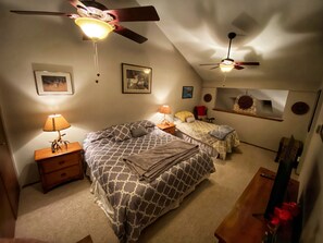 2 間睡房、熨斗/熨衫板、免費 Wi-Fi、床單