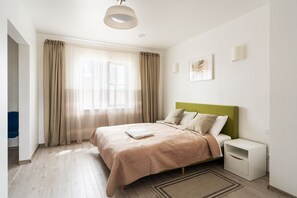 3 chambres, bureau, fer et planche à repasser, Wi-Fi gratuit