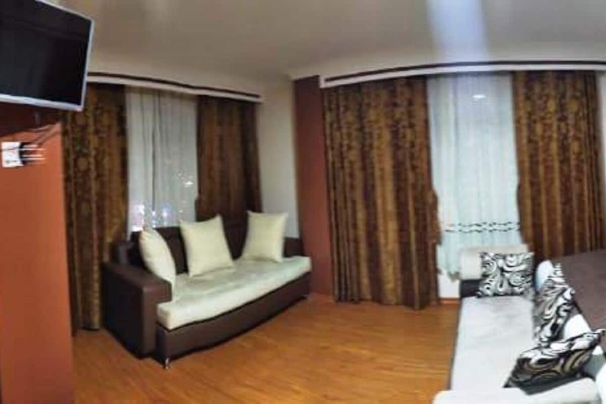 ห้องสวีท, วิวเมือง | Wi-Fi ฟรี, ผ้าปูที่นอน