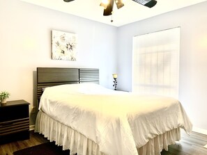 1 chambre, bureau, accès au Wi-Fi (inclus), literie fournie