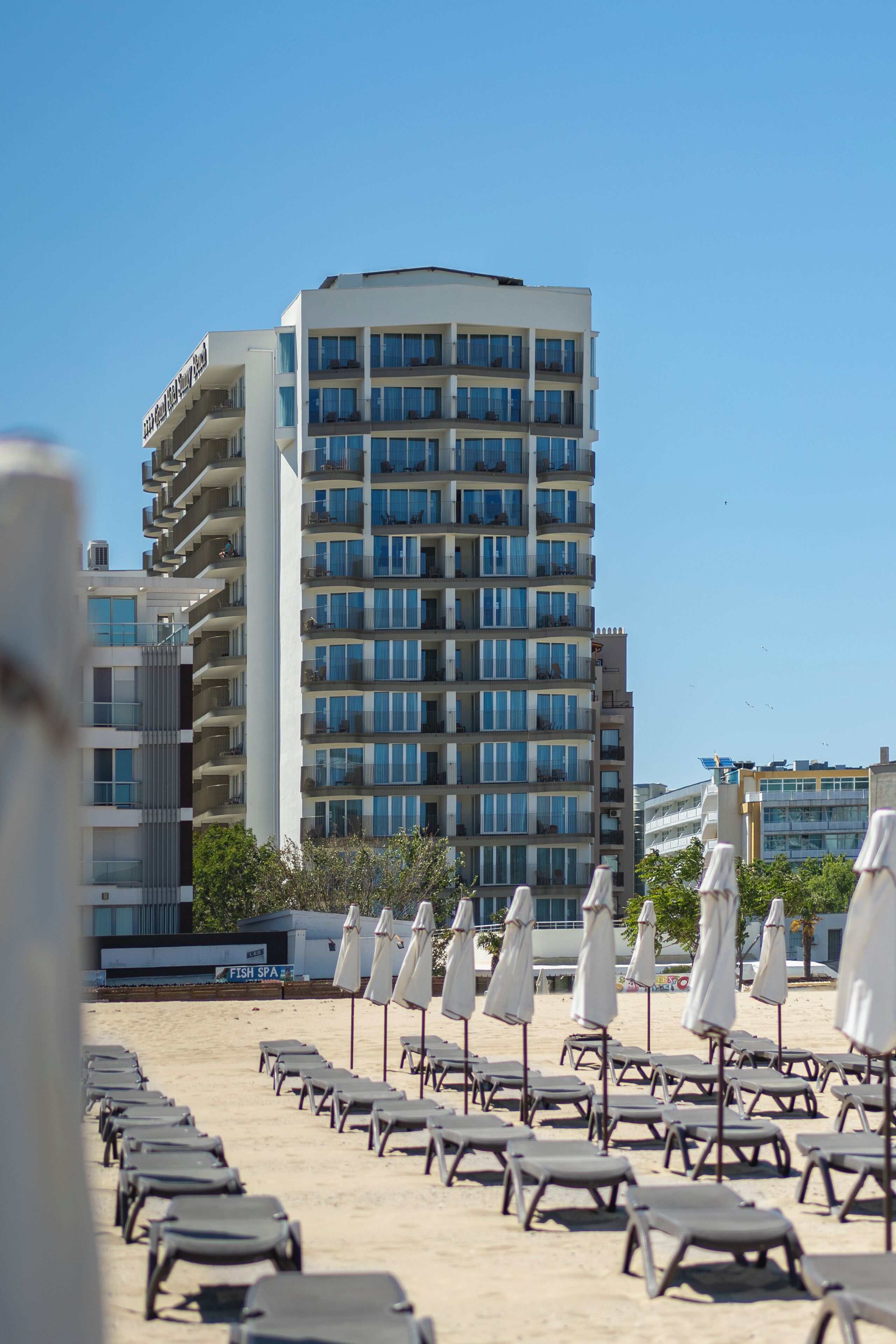 الإطلالة من المنشأة