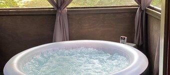 Hot Tub, Fire Ring, Charcoal Grill, Hocking Hills, Buckeye Lake, Legend Valley
