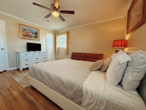 3 camere, una cassaforte in camera, ferro/asse da stiro, Wi-Fi gratuito