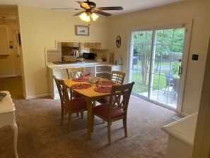 Dining - Entire Beautiful Home 3 Bedroom & 2 Bath (Valdosta)