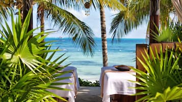 Bồn tắm spa ngoài trời