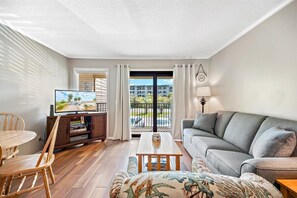 Condo, Multiple Beds, Pool Access (#A142 - No Pets) | Living area