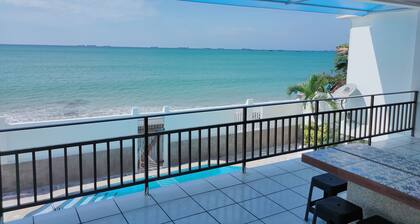 Beaches , pool and fun