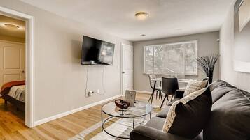 Televisie en een kantoor