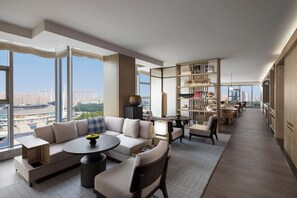 Executive lounge - Courtyard by Marriott Luoyang (Luoyang)