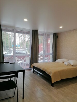 Comfort Double Room | Free WiFi, bed sheets - Poilsio namai Banga (Palanga)