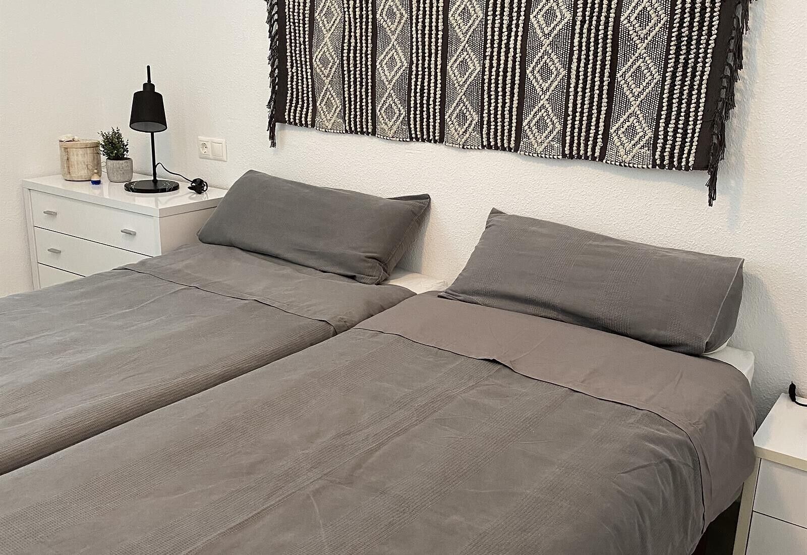 2 bedrooms, iron/ironing board, free WiFi, bed sheets