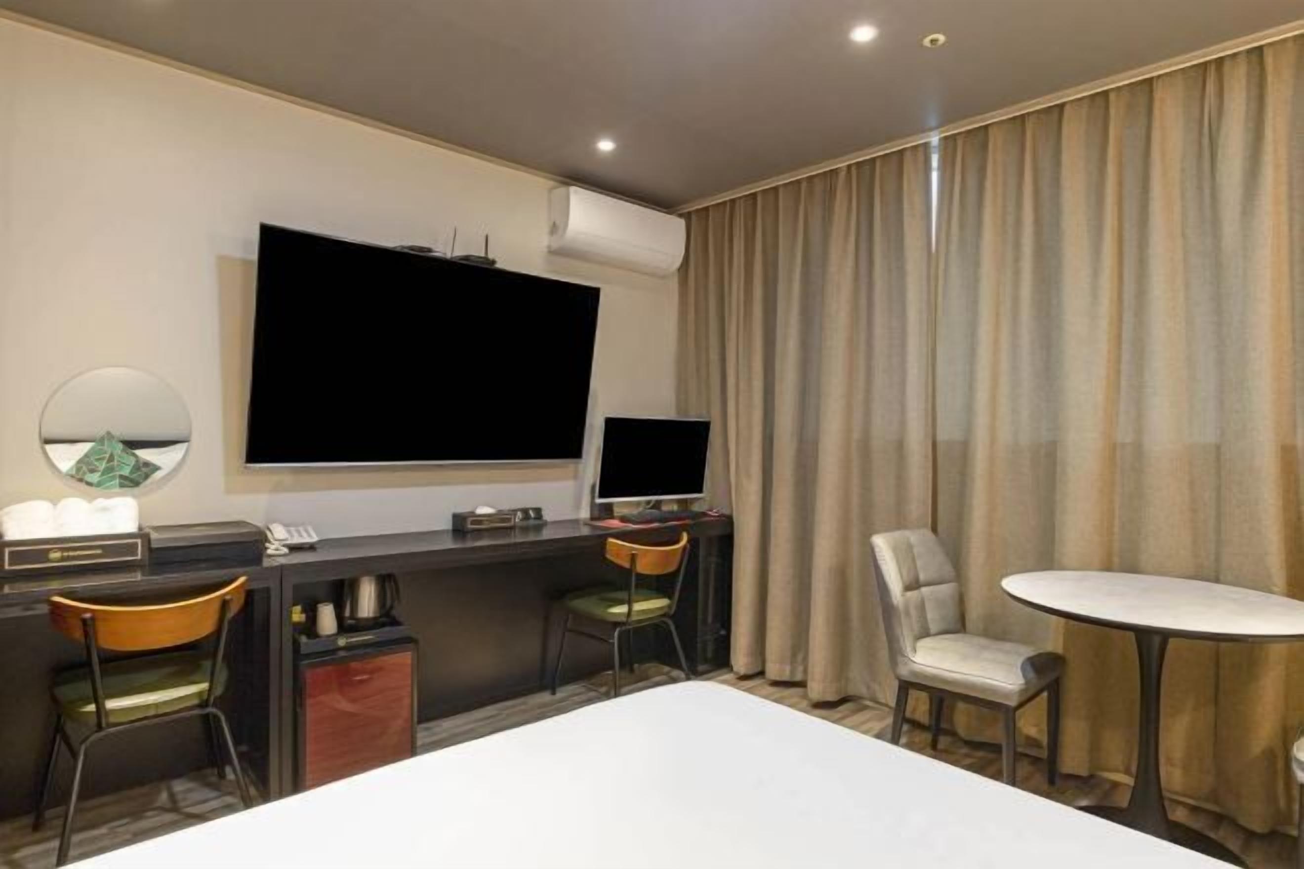 Wifi gratis y ropa de cama