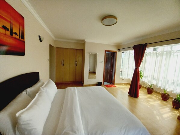 3 bedrooms, WiFi, bed sheets