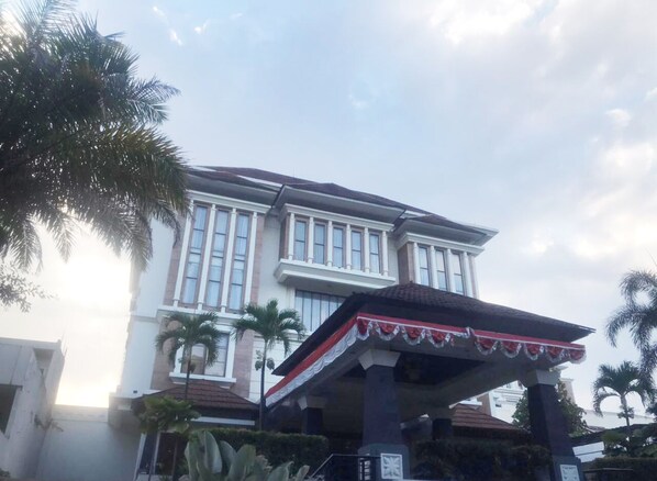Front of property - Arion Hotel Bandung (Bandung)