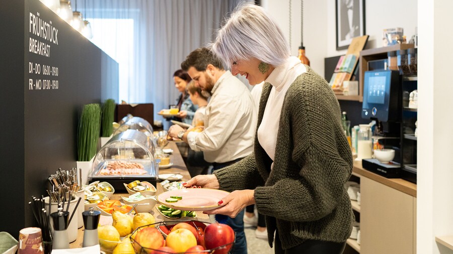 Motel Schlafraum SchlĂŒĂlberg - Dein smartes Hotel