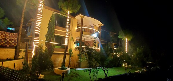 Exterior - Relax Inn Hotel (Patriata)