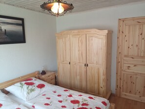 1 quarto, roupa de cama