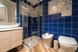 Een douche, een bidet