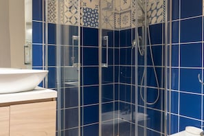 Shower, bidet