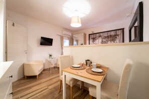 Dining - GuestHost - Bourbon House in Ortigia! (Syracuse)