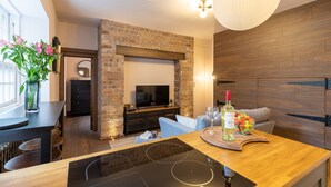 Ảnh chưa phân loại, 5 trong số 34 ảnh, nút