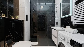 Shower, free toiletries, hair dryer, towels