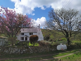 Cottage | Front of property