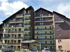 Exterior - Quiet studio for 4 in Risoul, near slopes, pets welcome, free parking (Risoul)