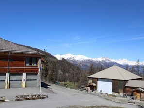 Exterior - Quiet studio for 4 in Risoul, near slopes, pets welcome, free parking (Risoul)