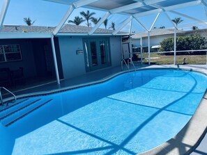 Outdoor pool, a heated pool