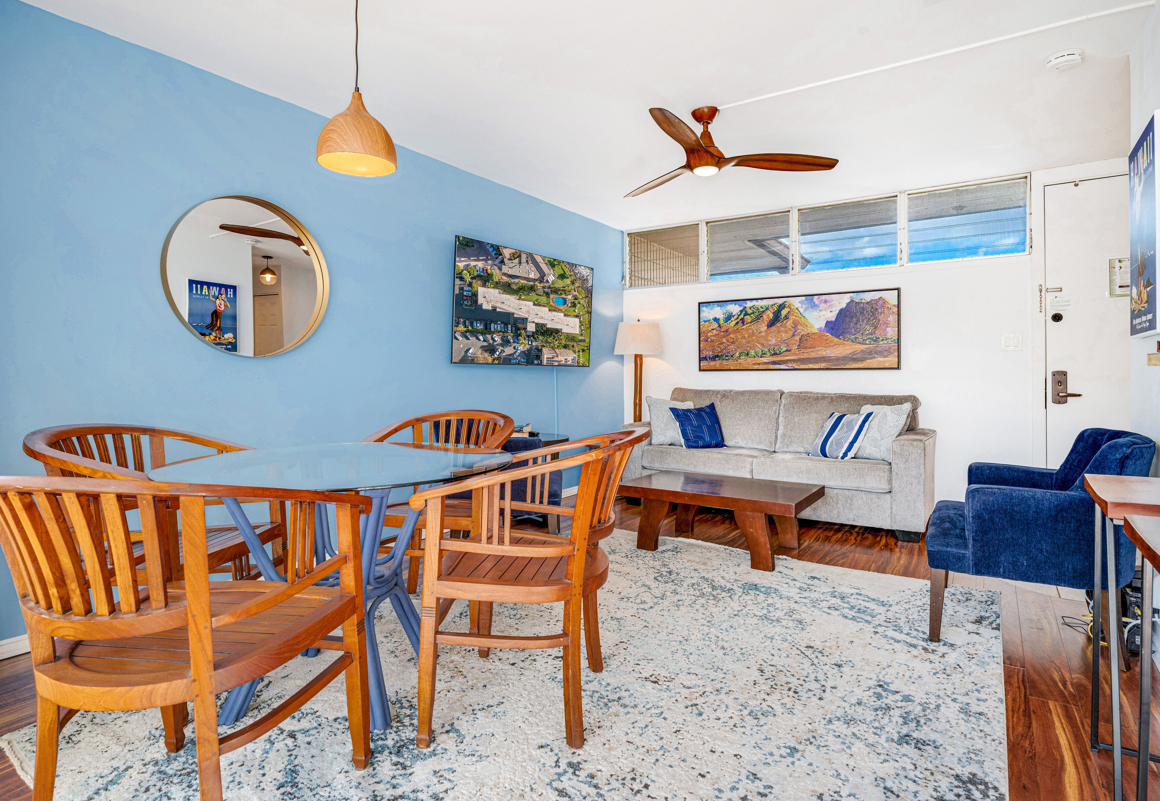 Smart TV, DVD player