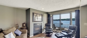 Downtown Charlevoix | Pool, Hot Tub, Sauna | Sleeps 4