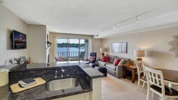 TV connectée, cheminée